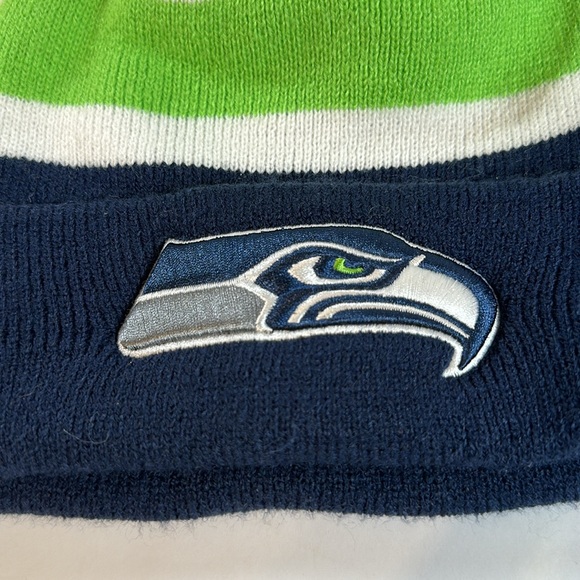 Seattle Seahawks Bridgestone Unisex Golf Breakaway Beanie Cap Hat OSFM - Picture 2 of 7